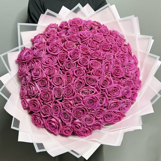 Букет розовых роз 101шт